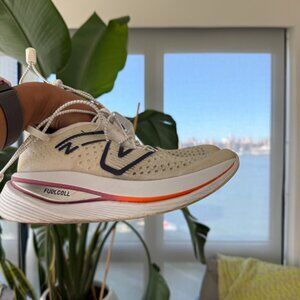 New Balance FuelCell SC supercomp Trainer V1 size 7.5 <60 miles